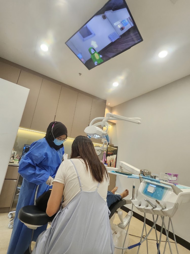 Hello Dental Clinic @ Bukit Bintang