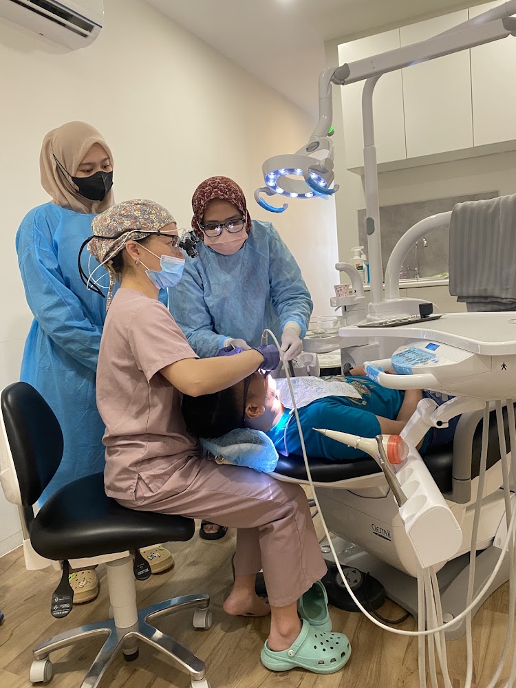 Smile Up Dental Sri Petaling