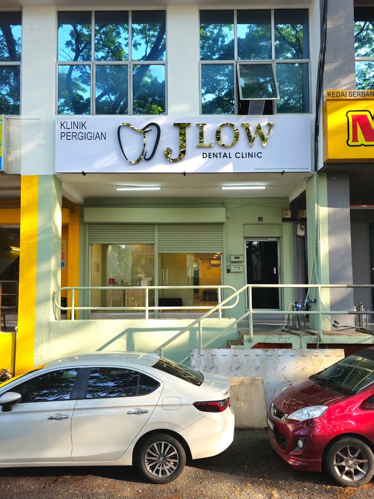 J Low Dental Clinic
