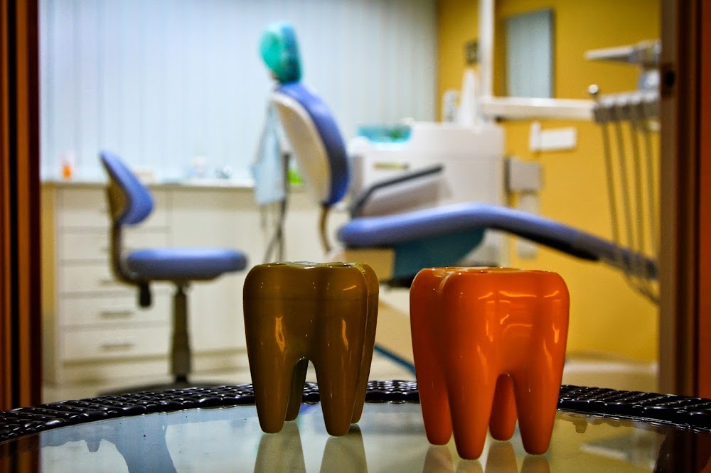 White Perfect Dental Clinic • Connaught Branch