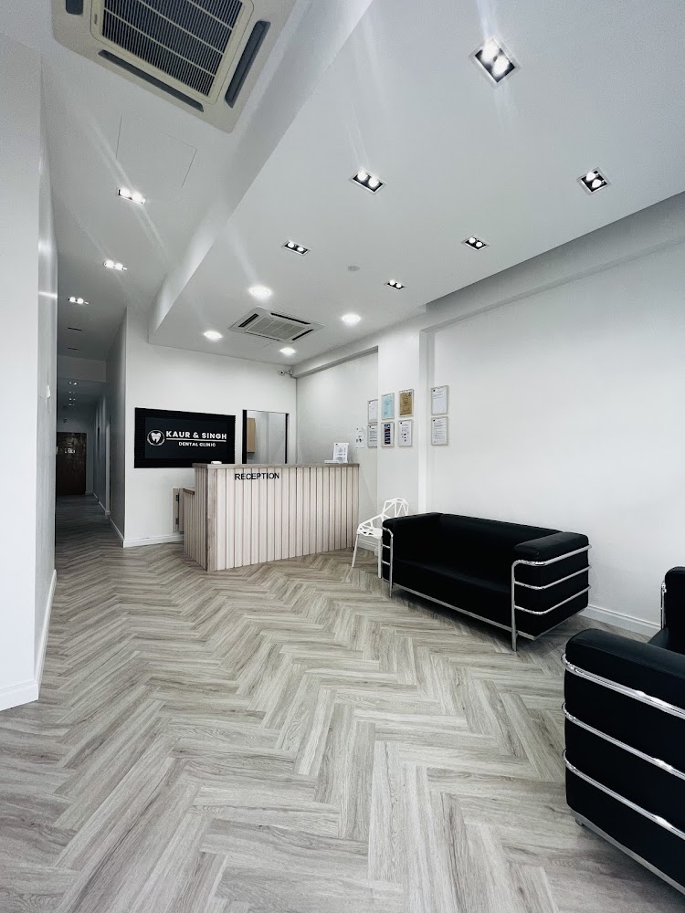 Kaur & Singh Dental Clinic (Klinik Pergigian)