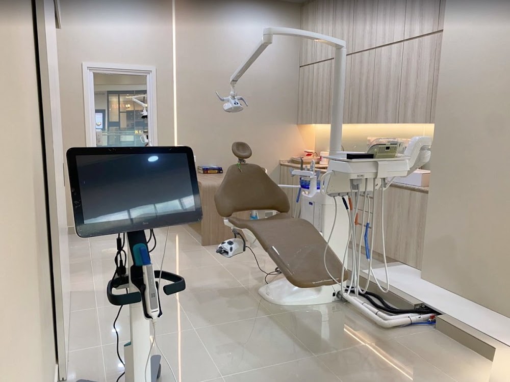 KL Dental Sunway Velocity