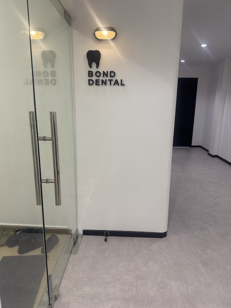 Klinik Pergigian Bond Dental
