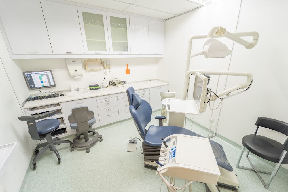 Sim & Hooi Dental Centre (KL)
