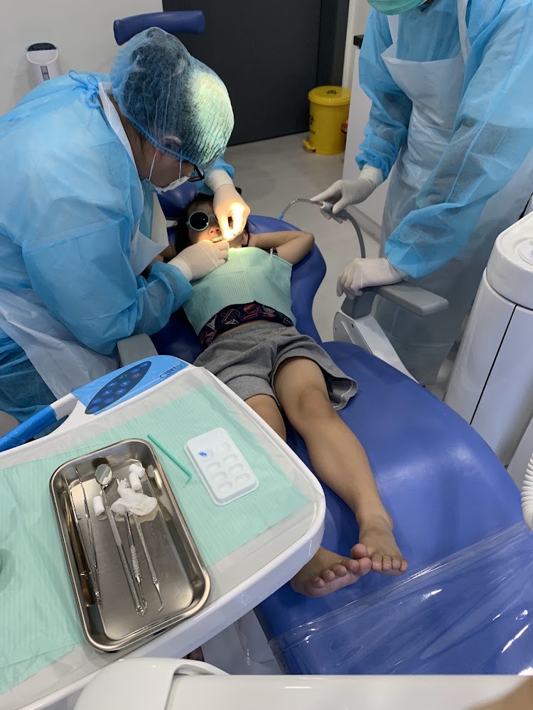 AVIDENT DENTAL CLINIC KUCHAI LAMA KL 爱艺牙科诊所
